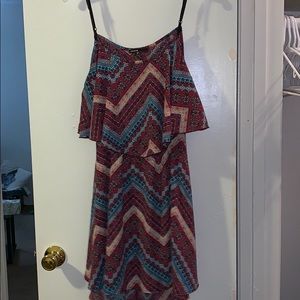 Love culture tribal design dress. Open back. M.